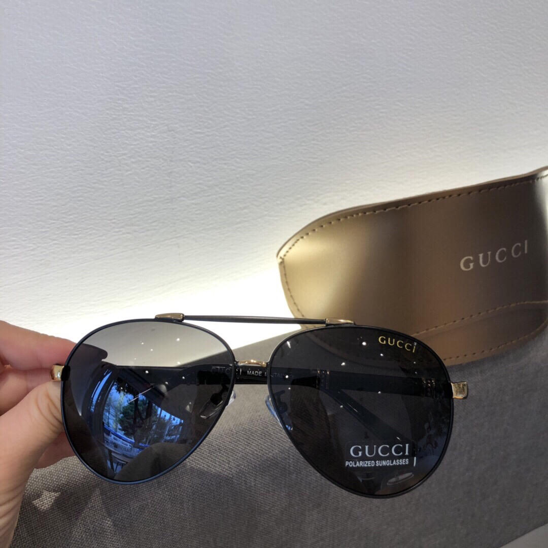 Gucci Men’s Sunglasses ASS650094